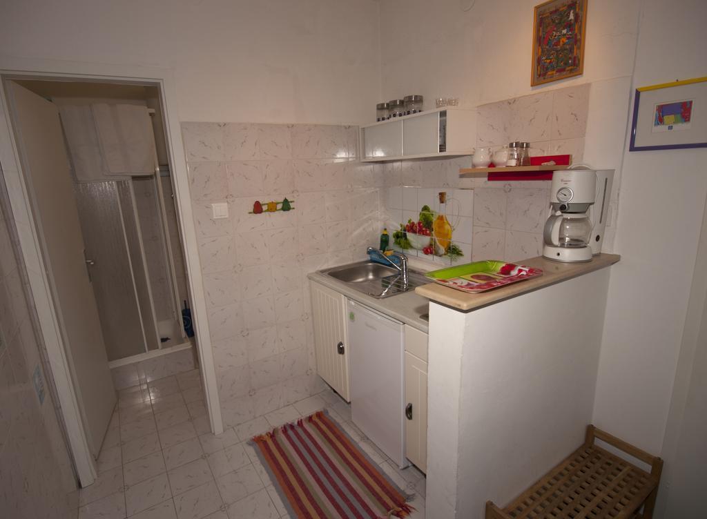 Apartments Barka Tucepi Ruang foto